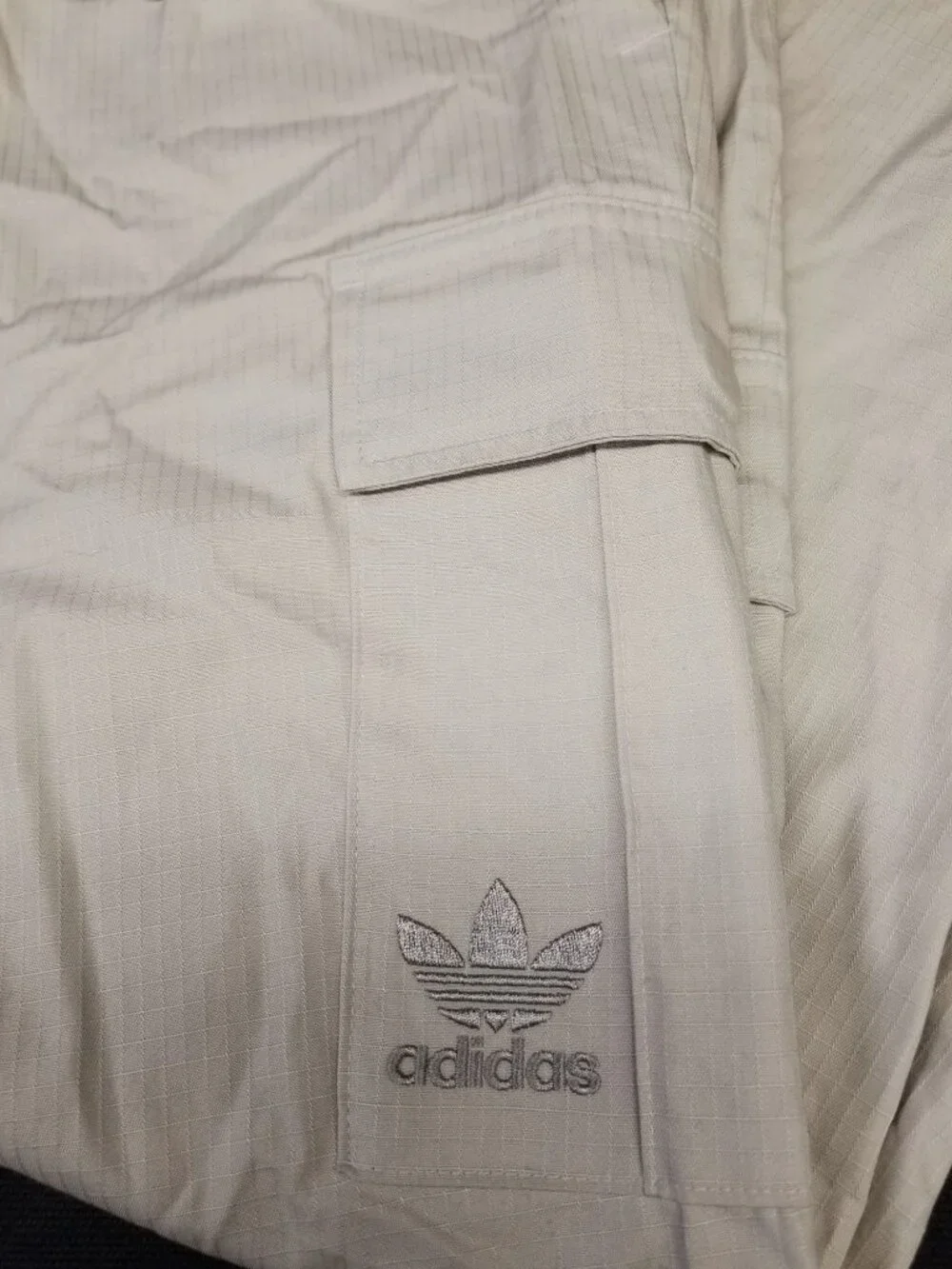 Adidas Men's Original Woven Cargo Pants Beige Size XS NEW WITH TAGS!